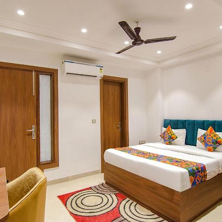 Fabhotel La Serene Bnb- Ashok Vihar New Delhi Exterior foto